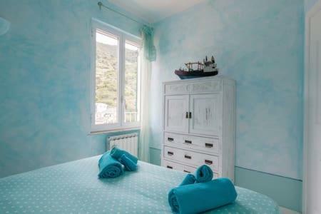 Apt. With An Exciting View Monterosso al Mare Luaran gambar