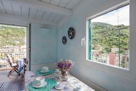 Apt. With An Exciting View Monterosso al Mare Luaran gambar